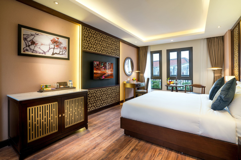 Bedroom 8