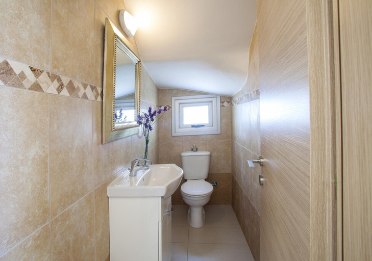 Bathroom 3, Villa Posidonas 3 in Protaras