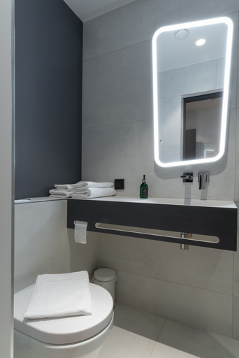 Bathroom 3, Dunten Hotel, Tallinn