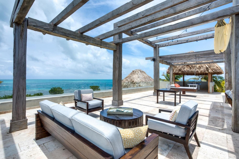 Room 2, Gladden Caye Private Island Resort, Puerto Cortés