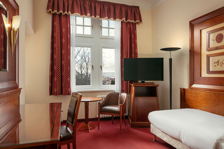 Bedroom 3, Villa Smetana Spa & Wellness Resort, Karlovy Vary