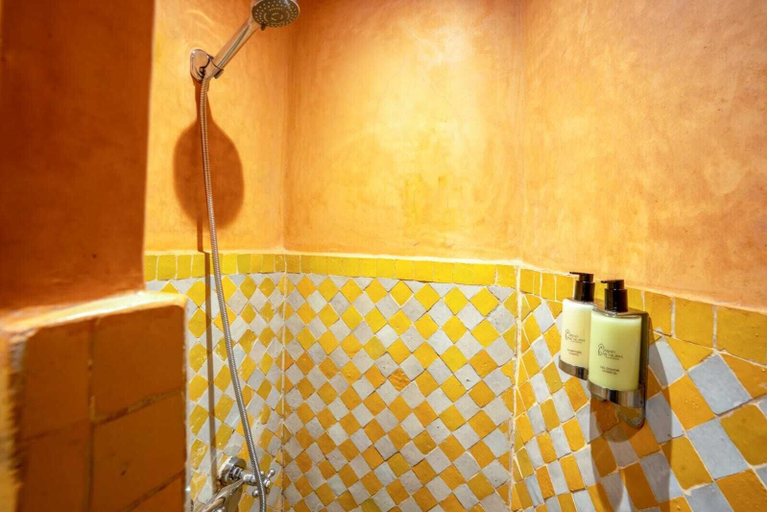 Bathroom 4, Riad Dar Nejma & Spa, Marrakech