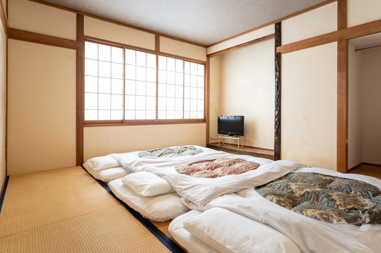 Bedroom 4, Mountain Lodge at 1,400m Hütte Jil Shirakabako, Nagawa