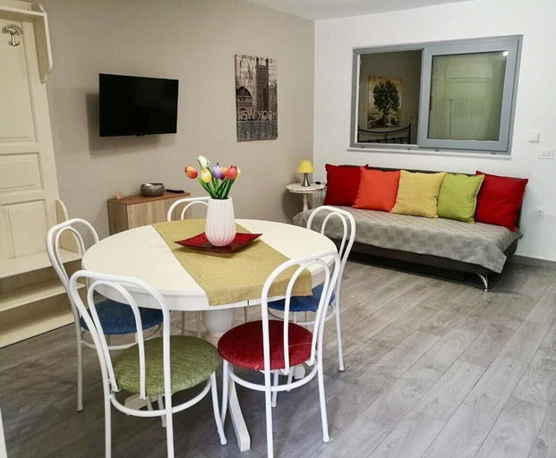 Others 4, PargaLand Studios & Apartments, Epirus