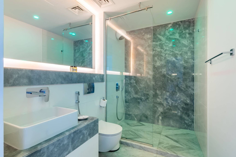 Bathroom 3, Silkhaus The Pad, Business Bay, Dubai