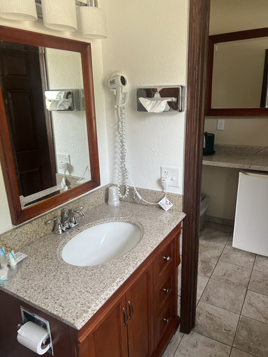 Bathroom 3, All Star Inn & Suites, Columbia