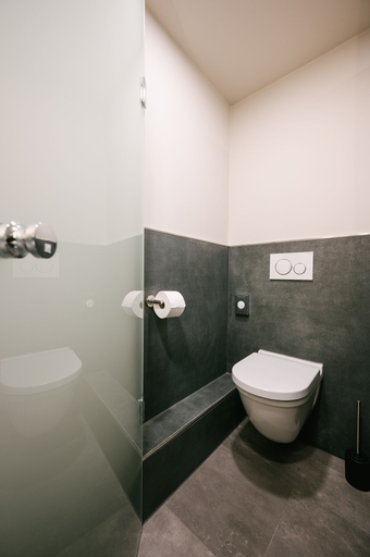 Bathroom 5, Travel24 Hotel, Leipzig