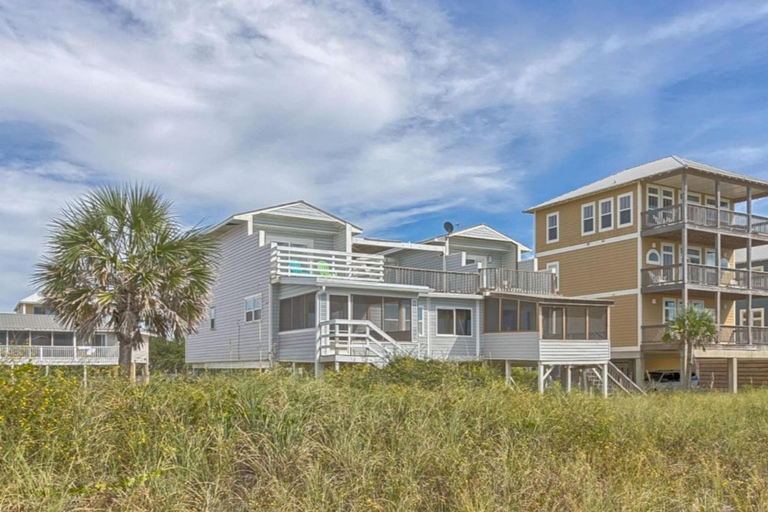 Exterior & Views 2, Whataday, Gulf