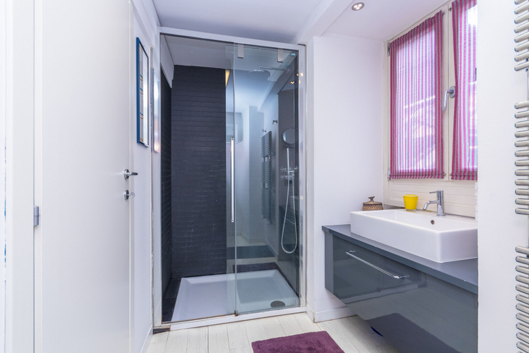 Bathroom 3, Duplex Apartment Pura Vida By Wonderful Italy, Torino