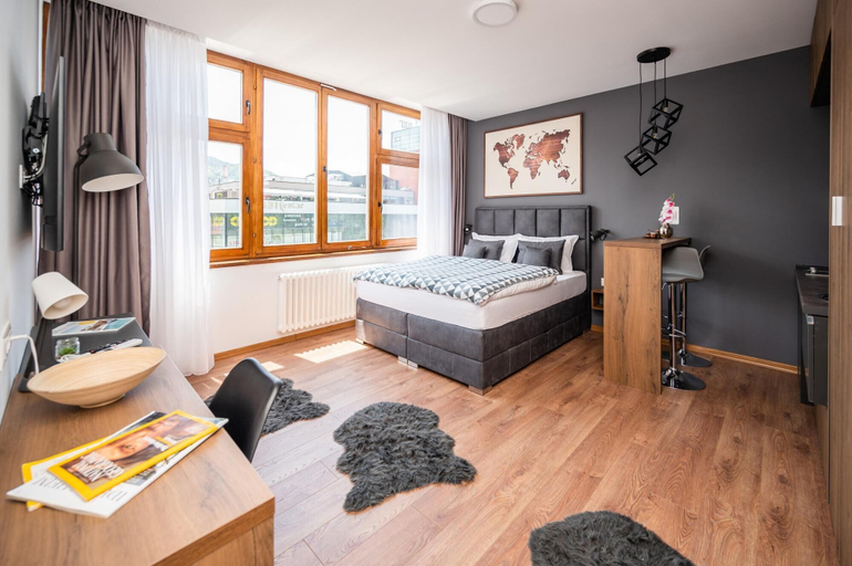 Room 3, Modern and Bright Studio - Main Street, Sarajevo