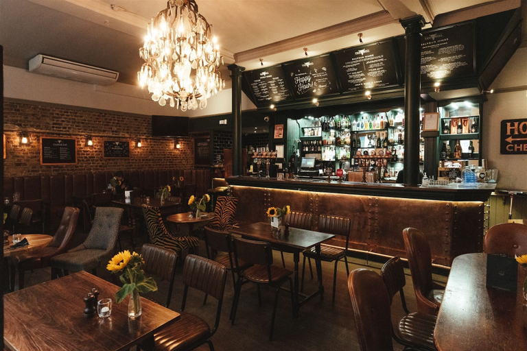 Food & Drinks 5, The Bull and The Hide, London
