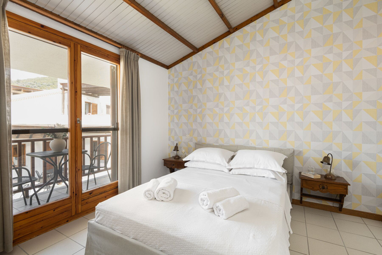 Bedroom 5, Trikorfo Beach, Central Macedonia