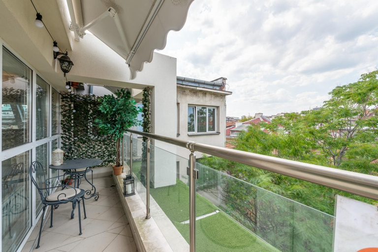 Room 3, Luxury and Sunny Studio With a View in TOP Centre, Stolichna