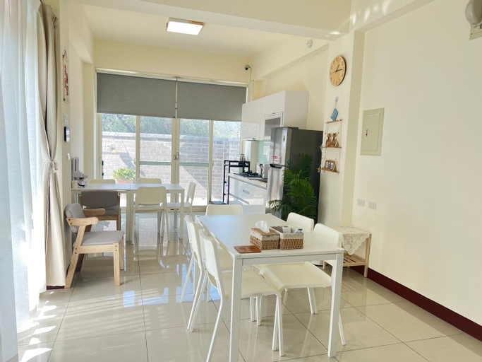 Dining Room 5, Little Time Hostel , Kinmen