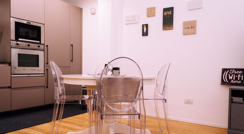 Others 4, Elegante Appartamento Alle Due Torri By Wonderful Italy, Bologna