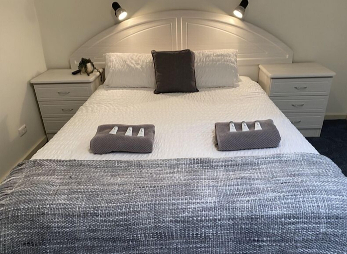 Bedroom 3, Tumby Bay Motel, Tumby Bay