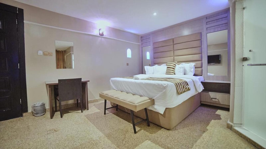 Bedroom 5, IKEJA AIRPORT VIEW APARTMENT, Ikeja