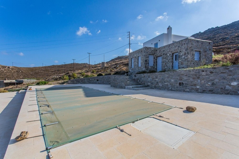 Room 4, An Amazing Stone Villa-a in Serifos w Shared Pool, South Aegean