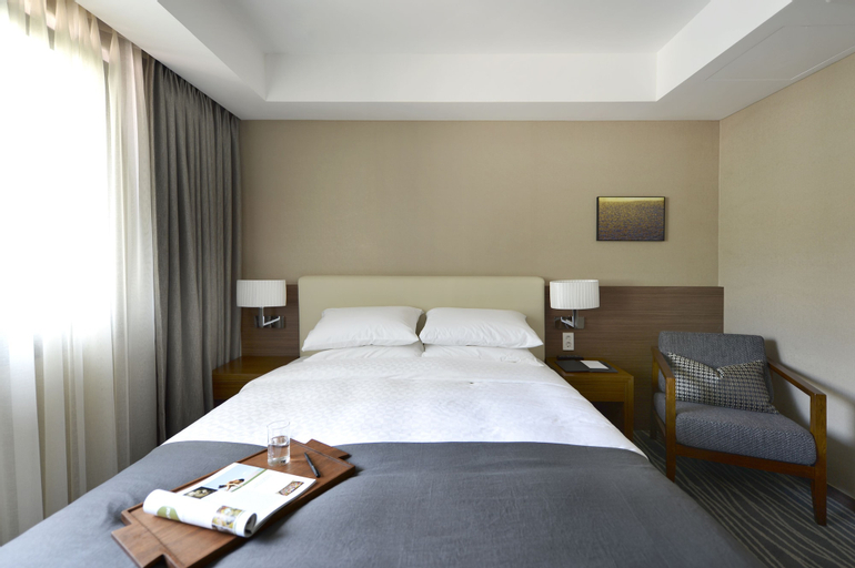 Bedroom 14