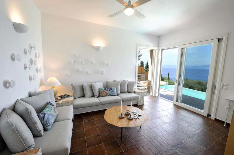 Room 2, Apeiron I Villa - Instaworthy Views Ace Location, Ionian Islands