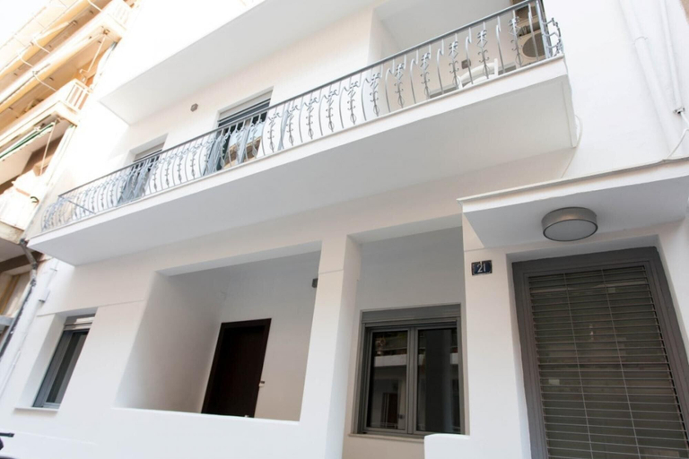 Exterior & Views, Spacious 4BR Home With Jacuzzi Terrace Near Acropolis, Attica