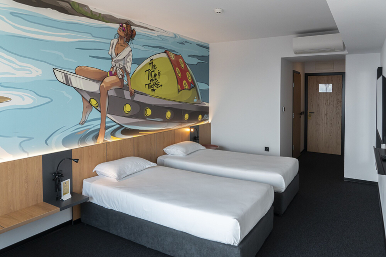 Bedroom 3, Campus 90, Varna