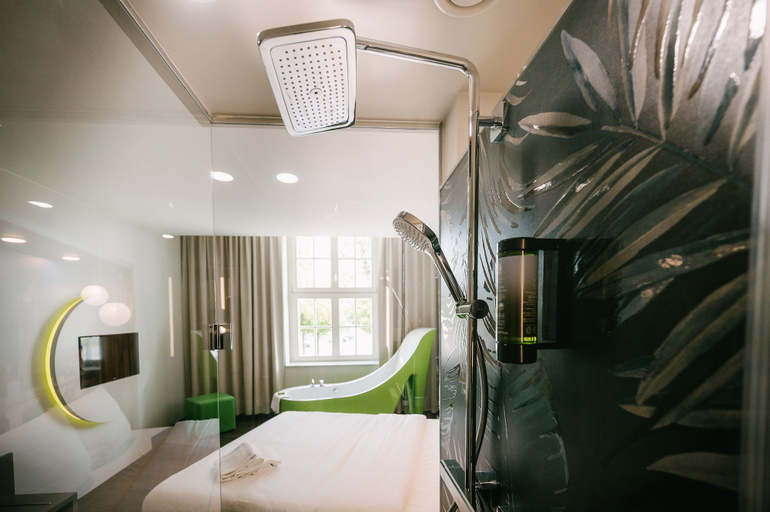 Bedroom 3, Travel24 Hotel, Leipzig