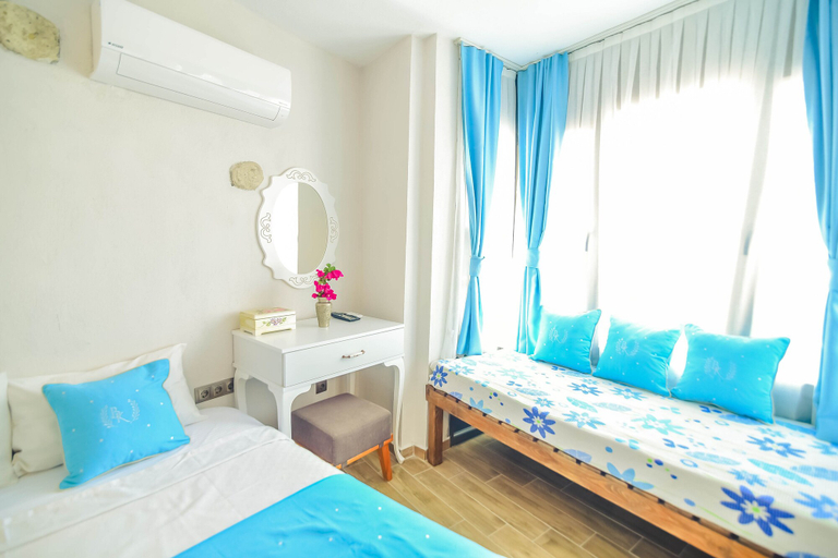 Bedroom 4, Bedirhan Konak Otel, Çeşme