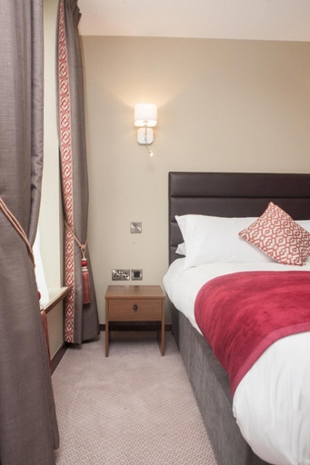 Bedroom 2, Draper Rooms, Dublin
