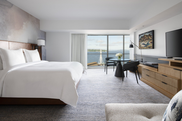 Bedroom 3, Four Seasons Hotel Seattle, Seattle