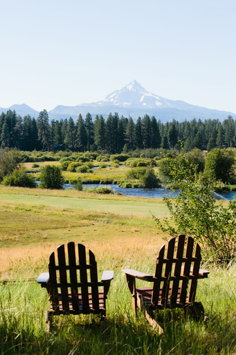 Others 3, House on Metolius, Jefferson