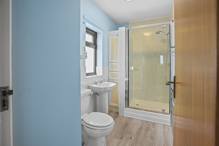 Bathroom 3, House - Sleeps 6 & Free Parking, Pets, Norfolk