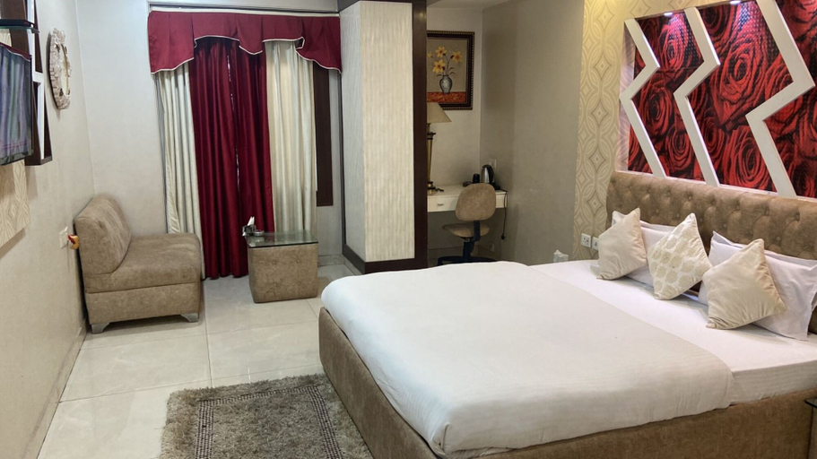 Bedroom 2, Hotel Grand Sai - Moradabad, Uttar Pradesh, Moradabad