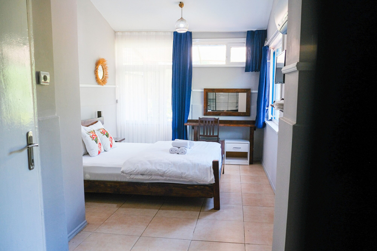 Bedroom 3, Yörükali Tesisleri, Adalar