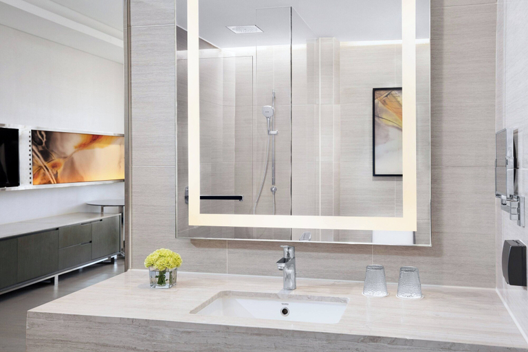 Bathroom 4, Courtyard by Marriott Tianjin Hongqiao, Tianjin