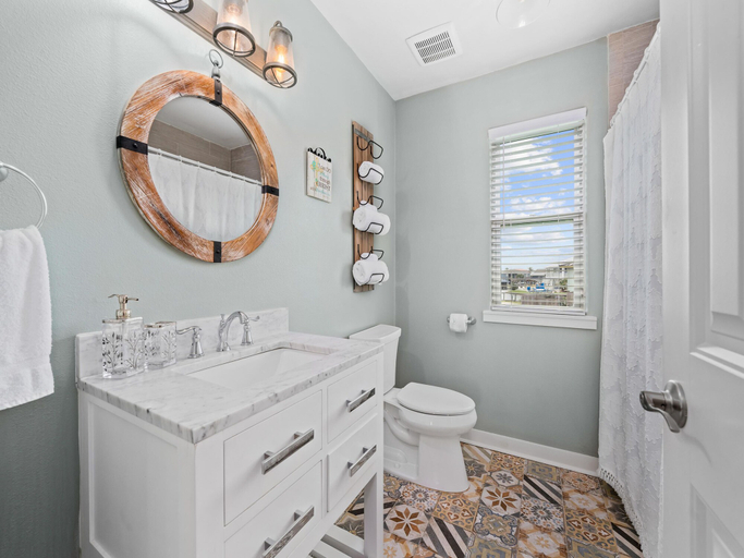 Bathroom 3, The Lodge at Little Bay, Aransas