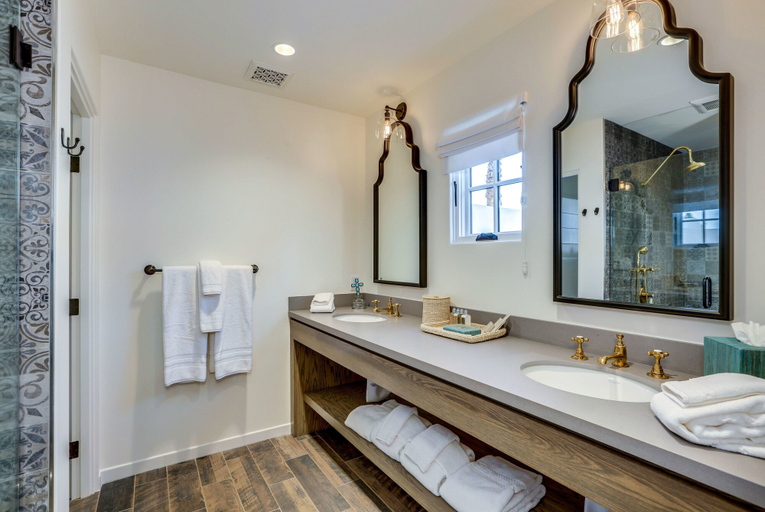 Bathroom 5, La Serena Villas, Riverside