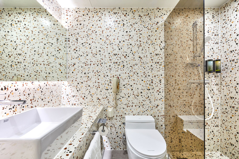Bathroom 3, Kolon Hotel, Gyeongju
