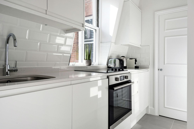 Room 4, The Wellington Suite Next to Sloane Square, London
