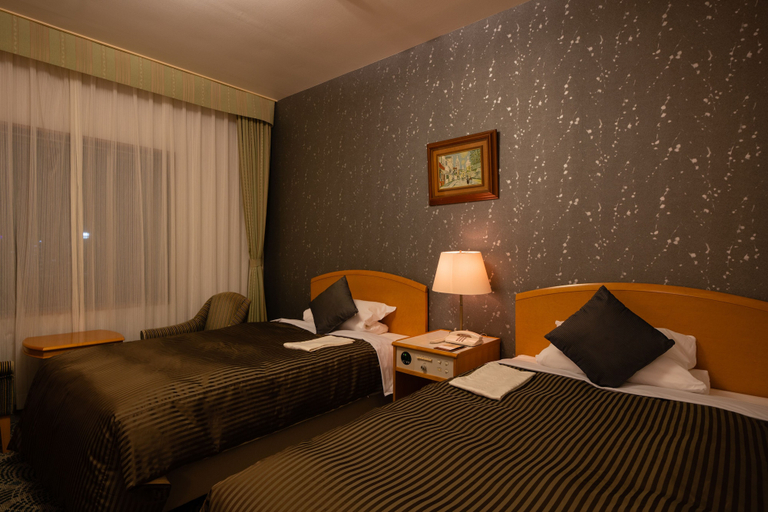 Bedroom 2, Hotel Okura Niigata, Niigata