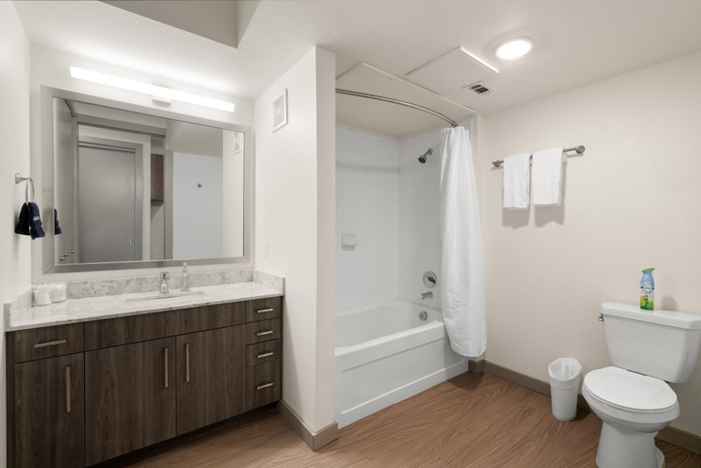 Room 3, Arlington Stylish Studio Apartment, Arlington