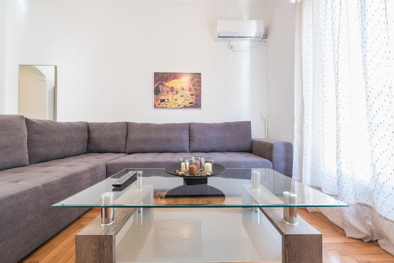Living area, Bright 2 Bdrm apt in the Heart of Athens, Attica