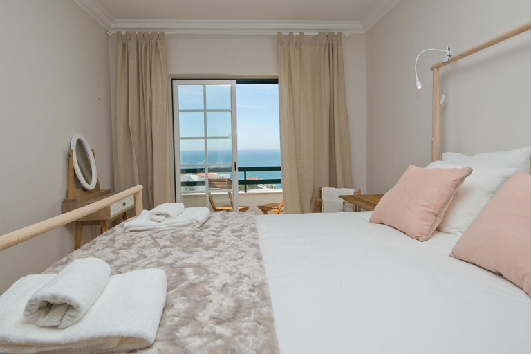 Bedroom 3, Lina s House by Acasadascasas, Mafra