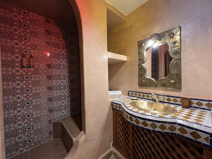 Bathroom 5, Riad Andalla, Marrakech