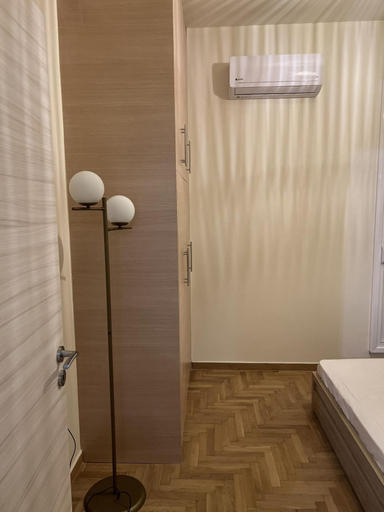 Room 3, Koukaki Gem in Athina, Attica