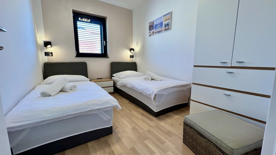 Bedroom 3, Villa Comfort, Povljane