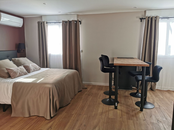 Bedroom 3, Appart Hotel Spa Perpignan, Pyrénées-Orientales