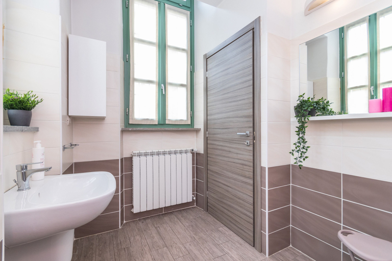 Bathroom 5, Housing Giulia by Wonderful Italy, Torino