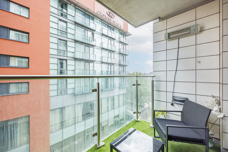 Others 4, Galore Abode One Bed Apartment, London