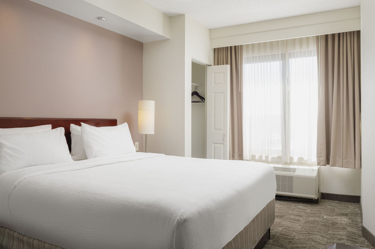 Bedroom 2, SpringHill Suites by Marriott Knoxville at Turkey Creek, Knox